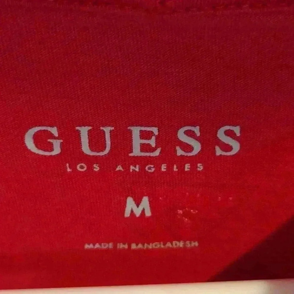 Guess graphic logo red T-shirt unisex medium - Picture 3 of 4